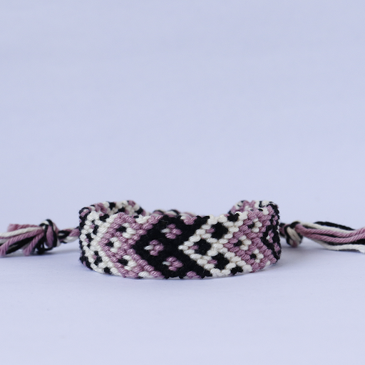 Chevron in Lavender/White/Black